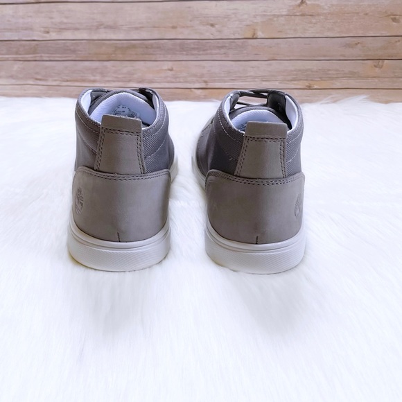 Timberland Men’s Groveton Leather & Fabric Grey Chukka - Picture 4 of 7